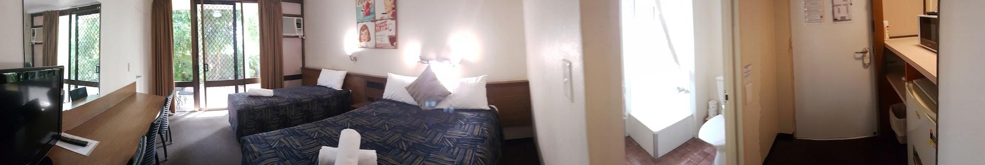 Miners Lodge Motor Inn Mackay Bagian luar foto