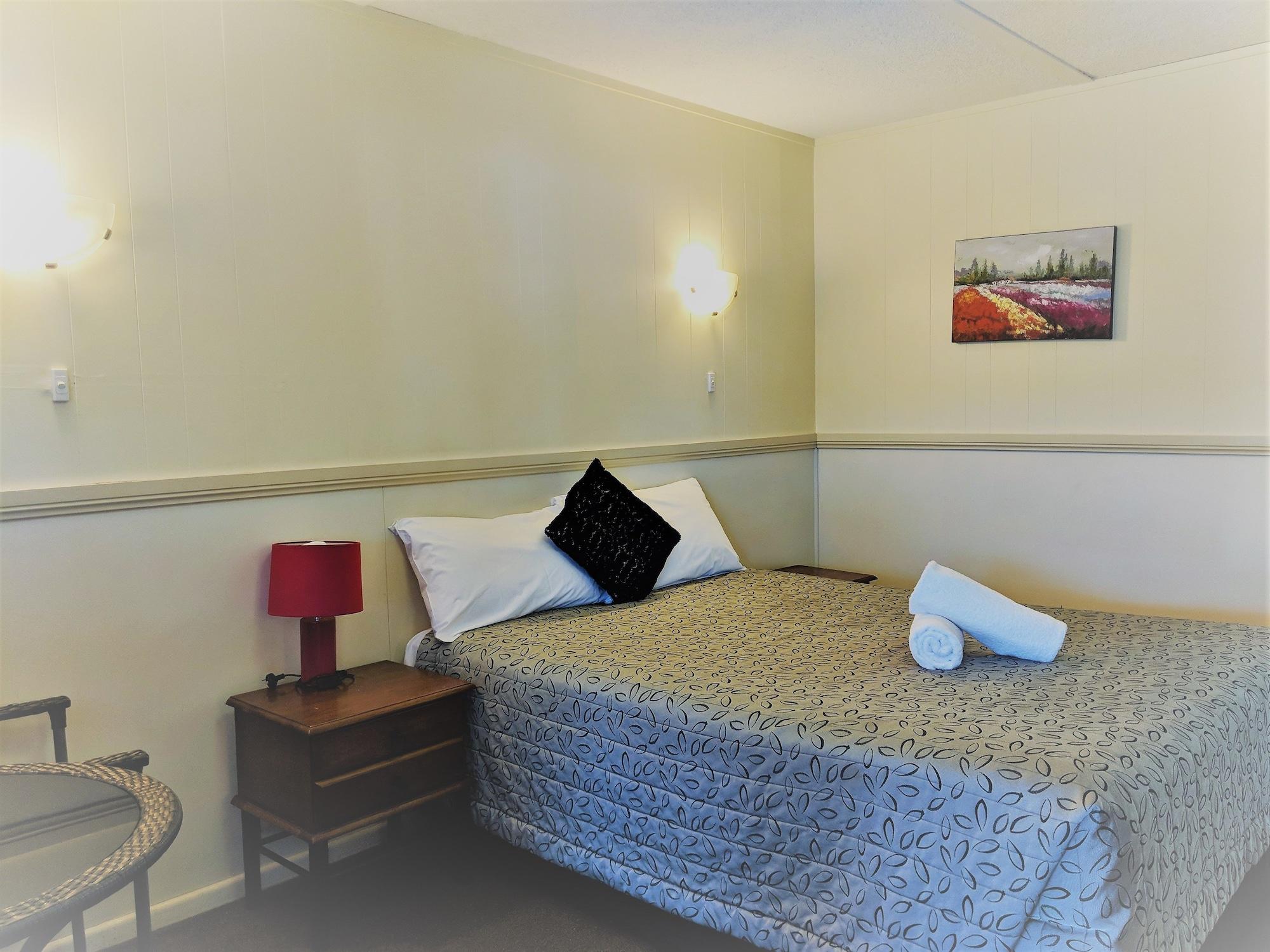 Miners Lodge Motor Inn Mackay Bagian luar foto