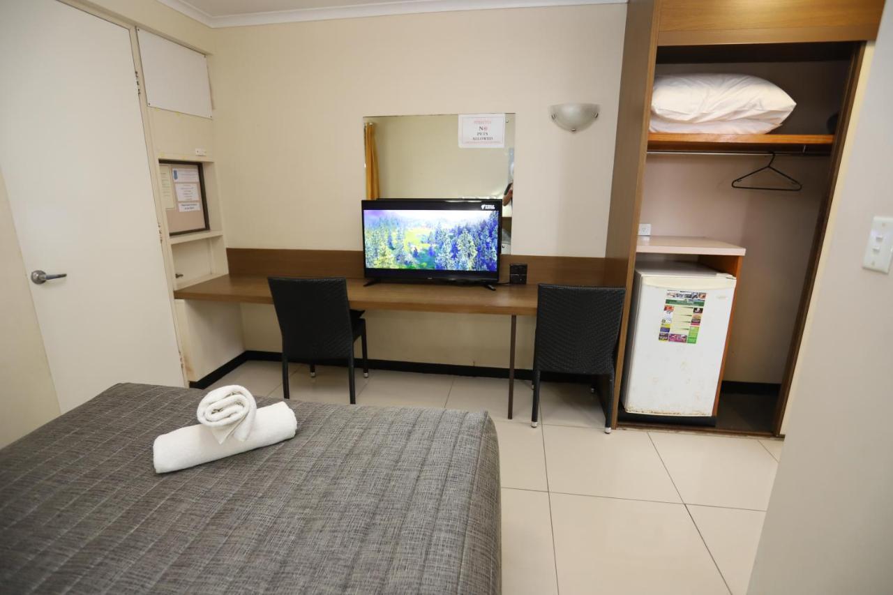 Miners Lodge Motor Inn Mackay Bagian luar foto