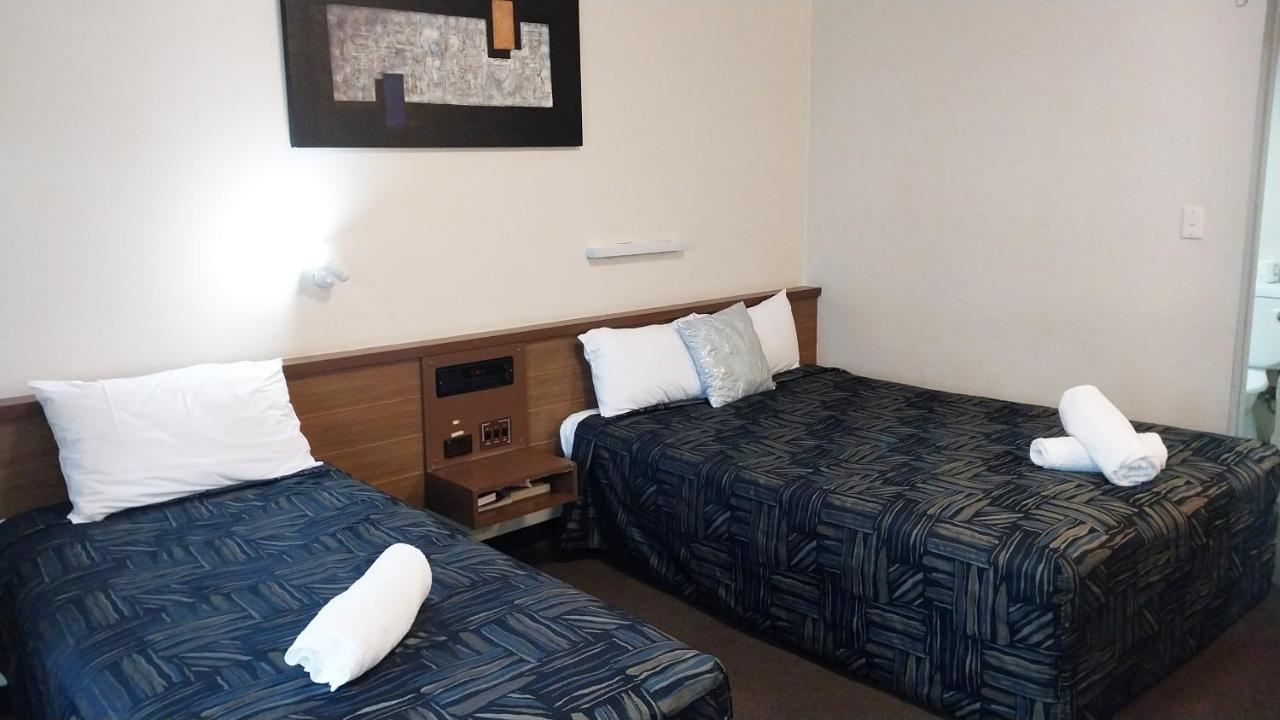 Miners Lodge Motor Inn Mackay Bagian luar foto