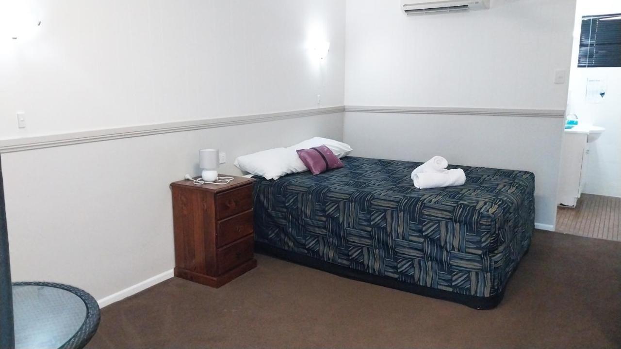 Miners Lodge Motor Inn Mackay Bagian luar foto