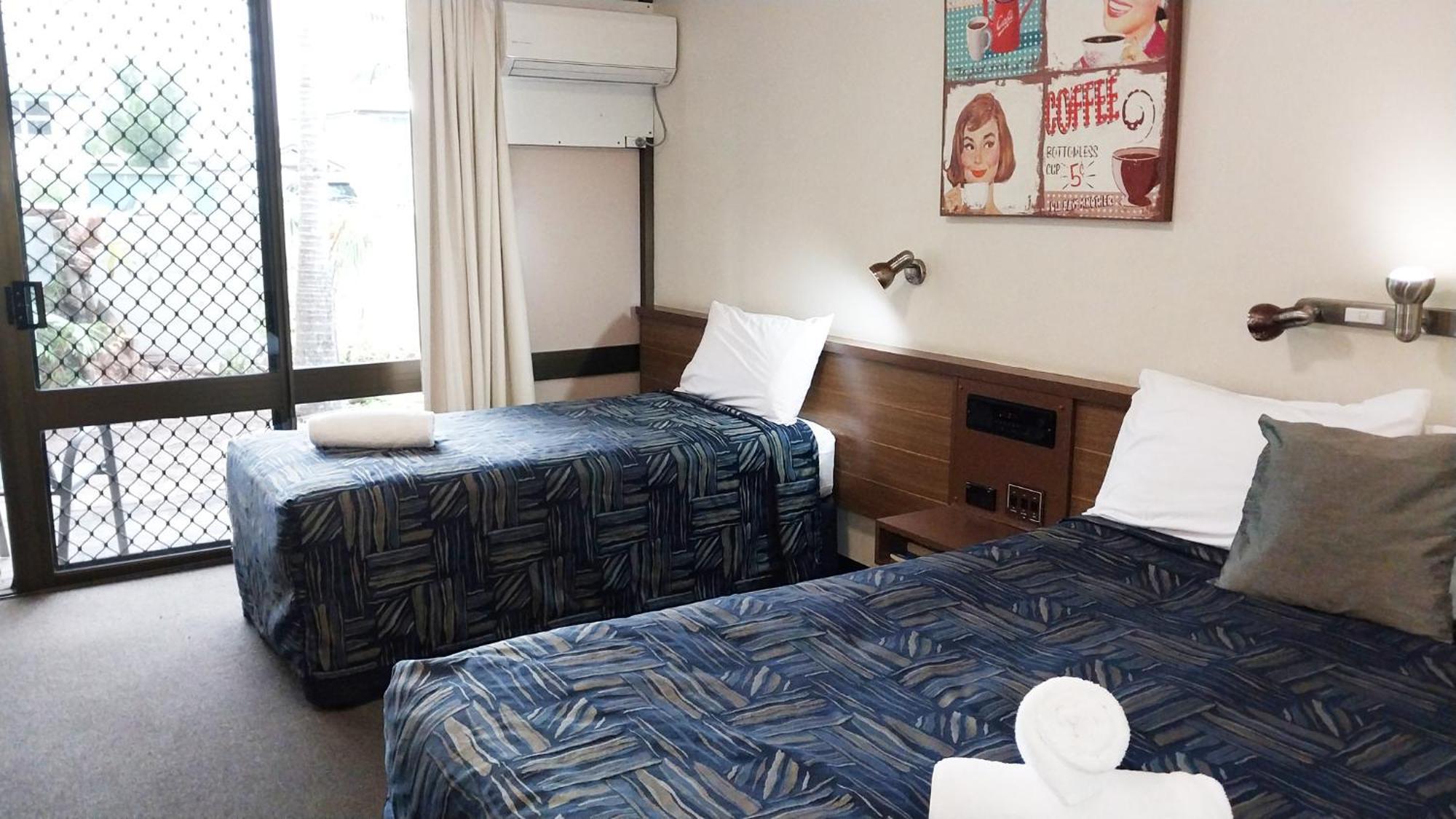 Miners Lodge Motor Inn Mackay Bagian luar foto