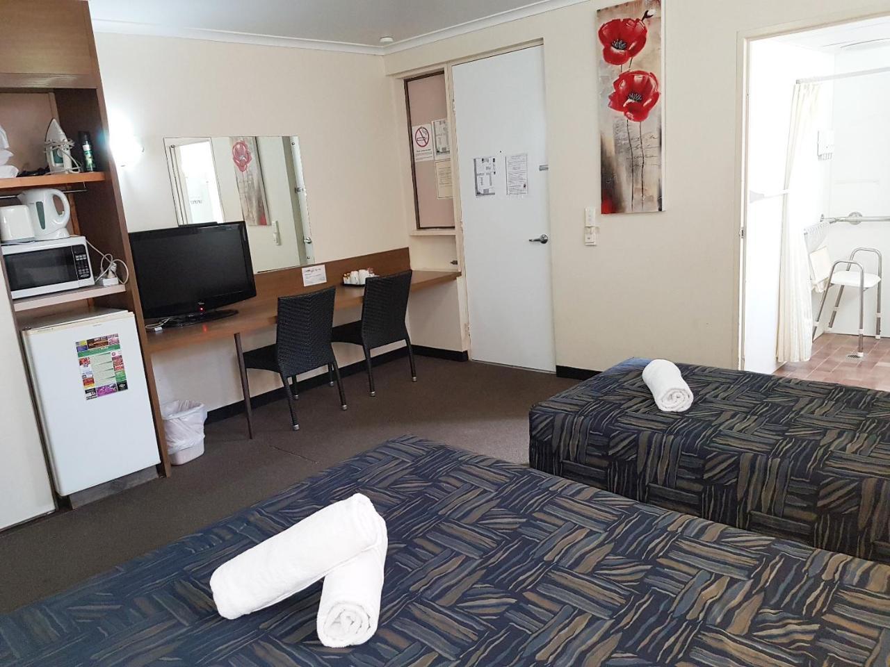 Miners Lodge Motor Inn Mackay Bagian luar foto