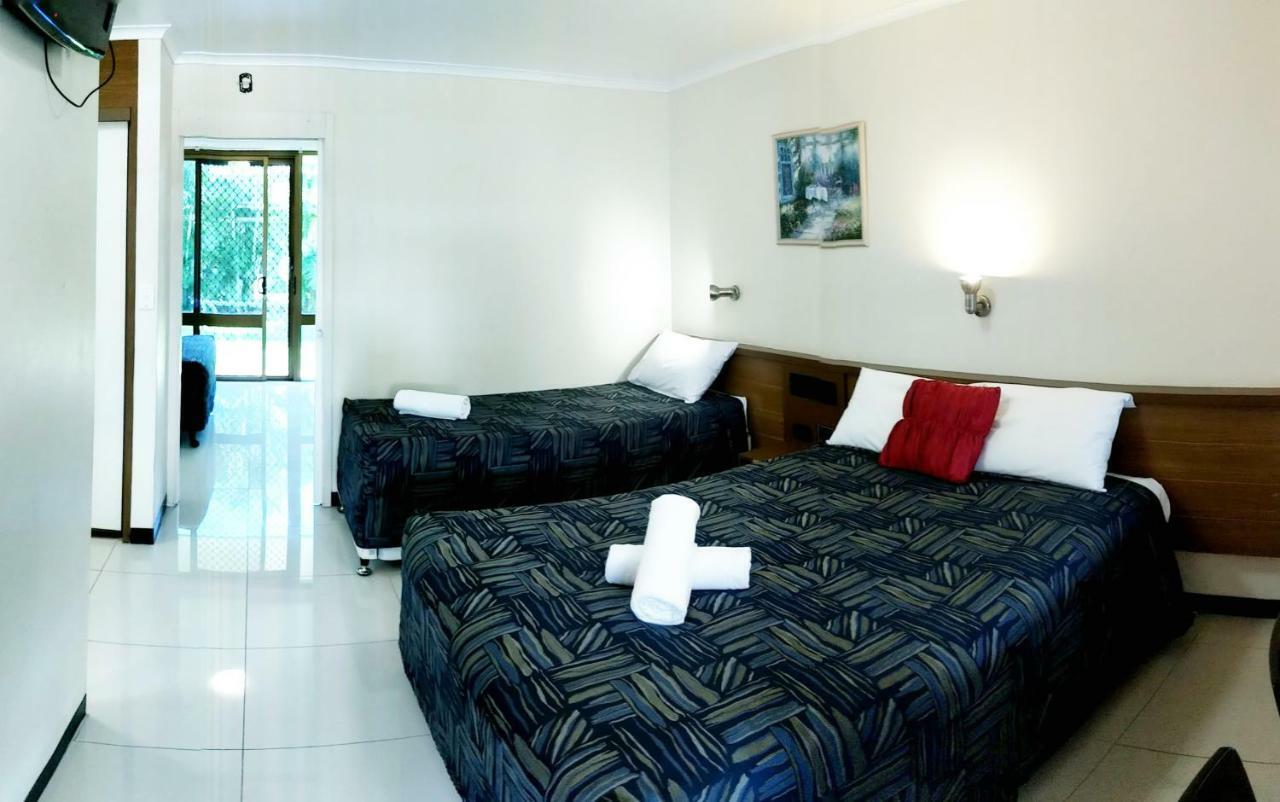 Miners Lodge Motor Inn Mackay Bagian luar foto